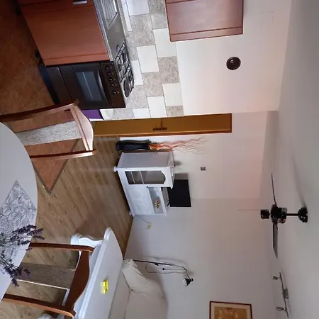 Vrdoljak Appartement Pag Town
