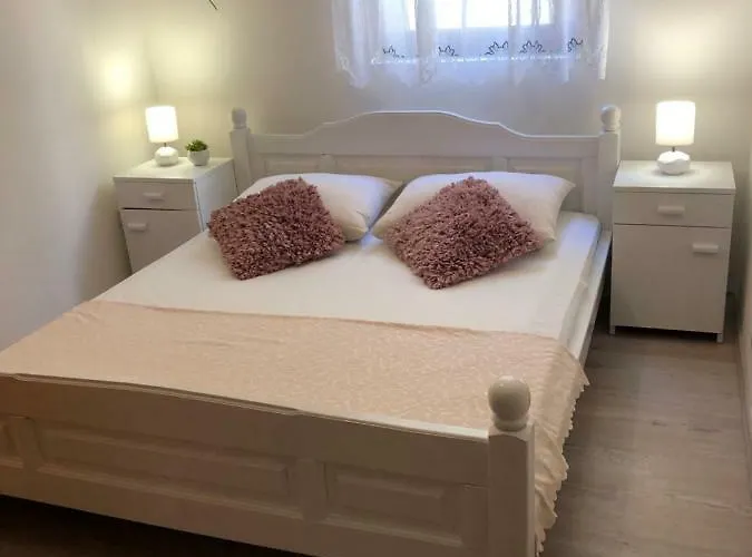 Apartmán Vrdoljak Pag Town